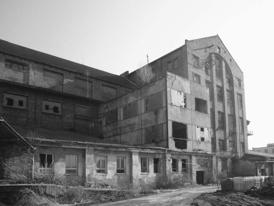 The Industrial Heritage of the Dynamitka Works Versus Traditional Heritage Conservation