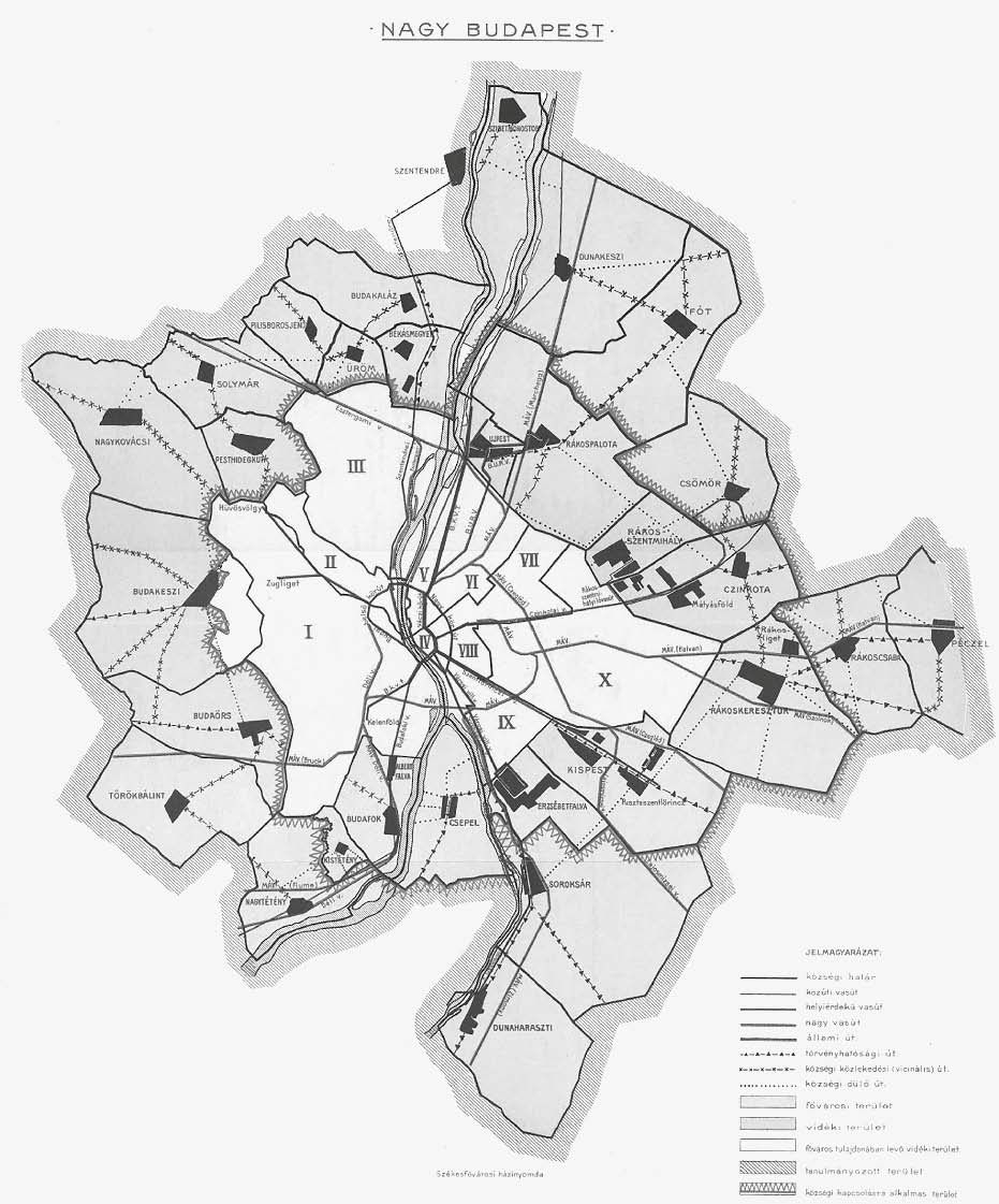 Re-Shaping Budapest: Large Housing Estates and their (Un)Planned Centers